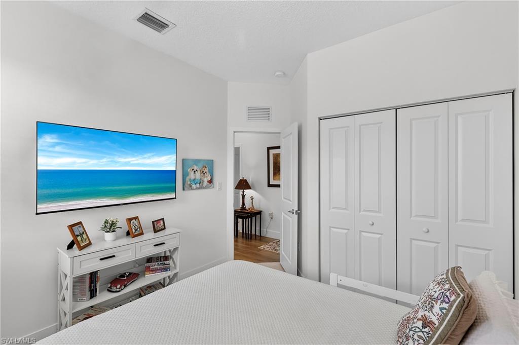 5700 Argento DR photo 18