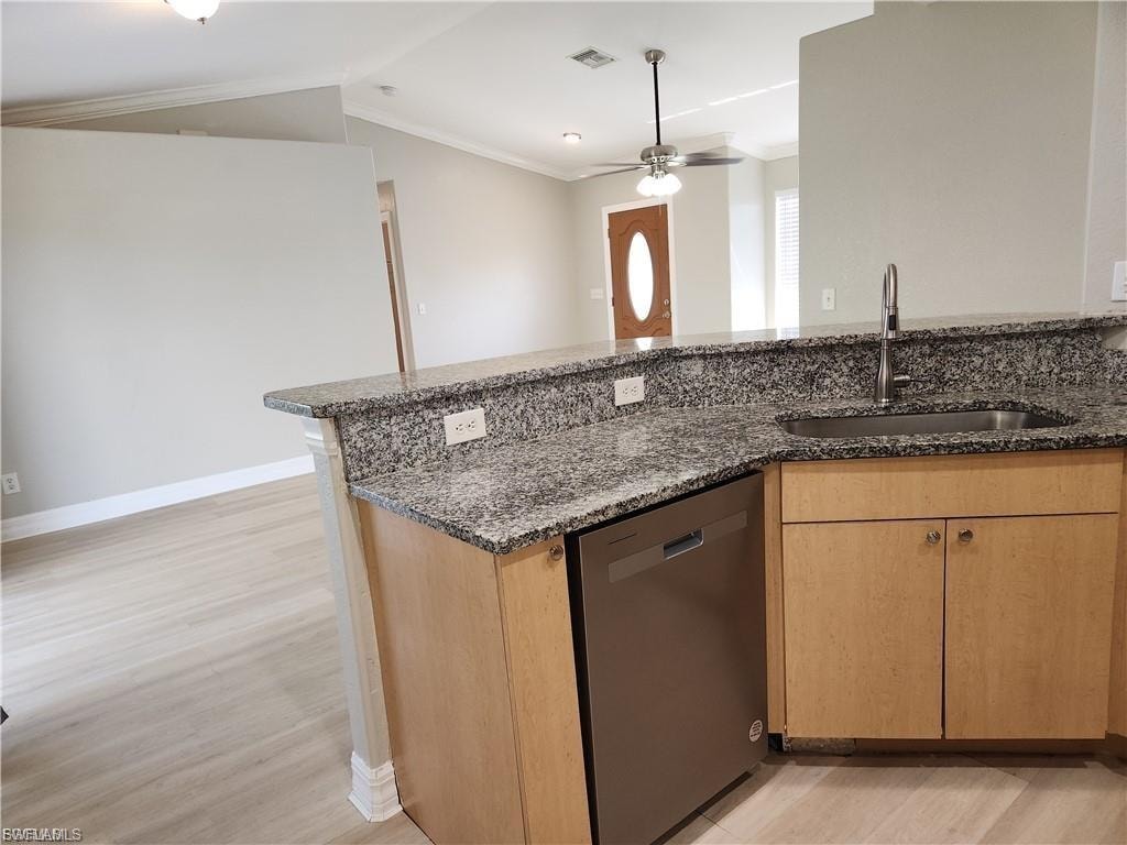 827 NE 23rd TER