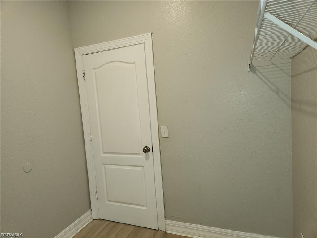 827 NE 23rd TER photo 21