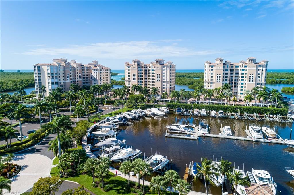 435 Dockside DR B703