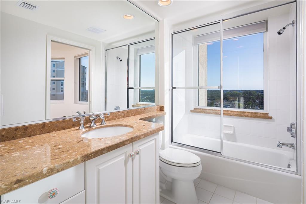 435 Dockside DR B703 photo 25