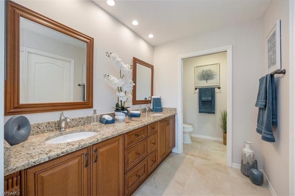 245 Deerwood CIR 12-8 photo 16