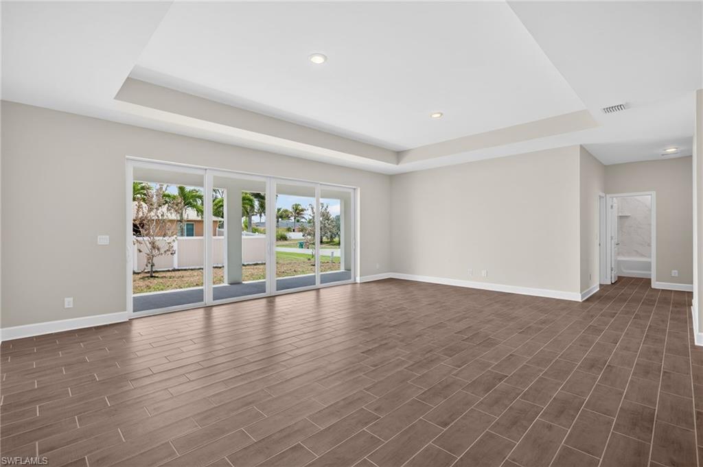 1748 NW 19th ST