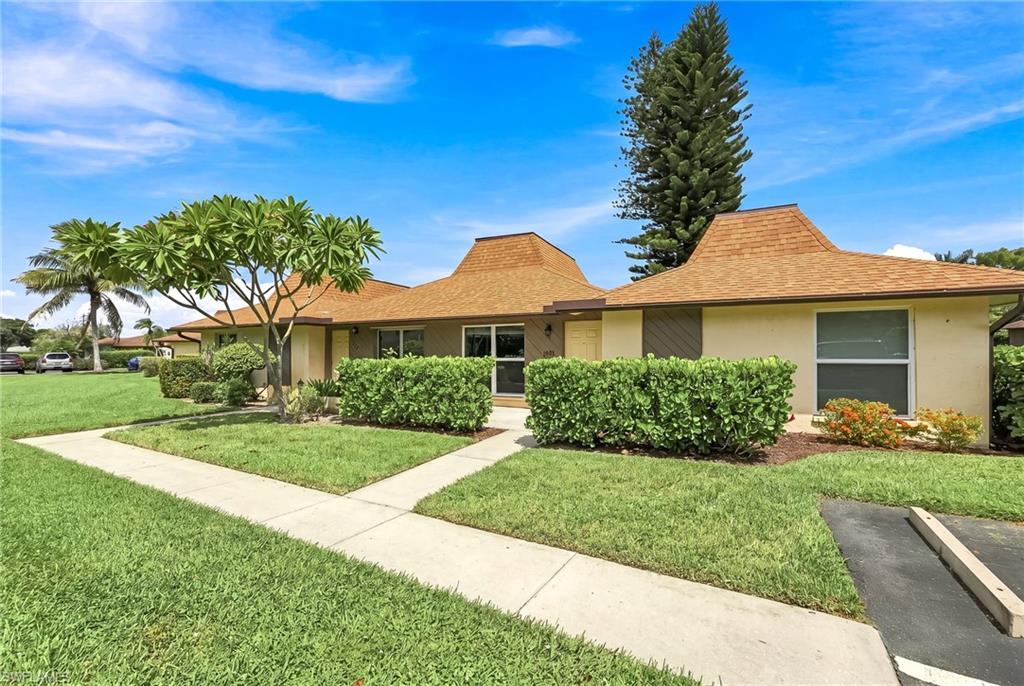 809 Palm View DR 8