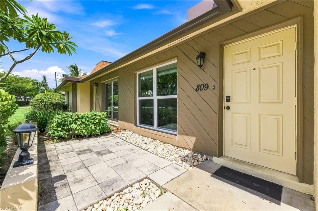 809 Palm View DR 8
