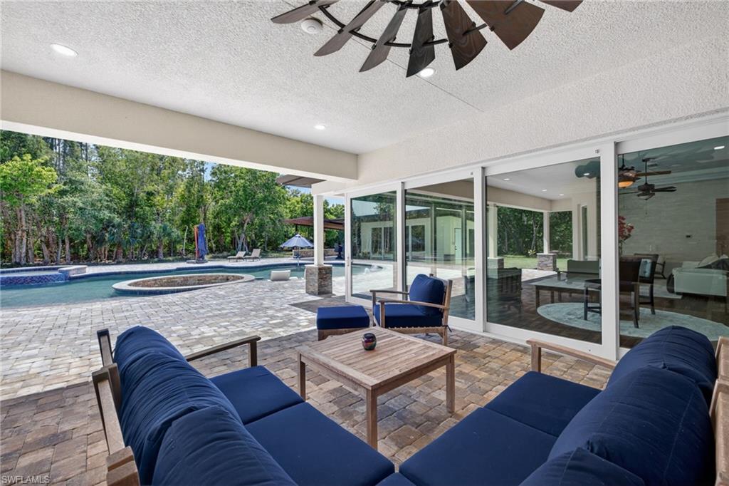 Outdoor Seating