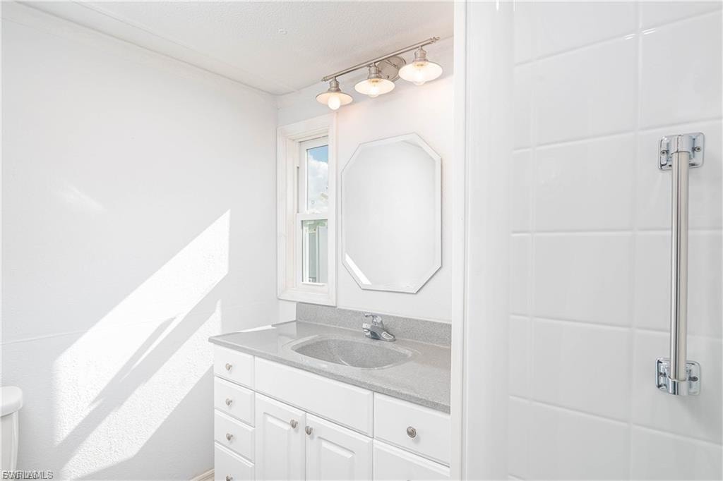 19 Garden DR photo 11