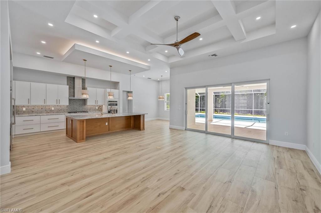24265 Cock Robin LN photo 9