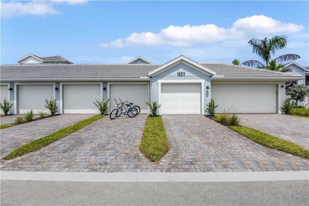 14271 Heritage Landing BLVD photo 12