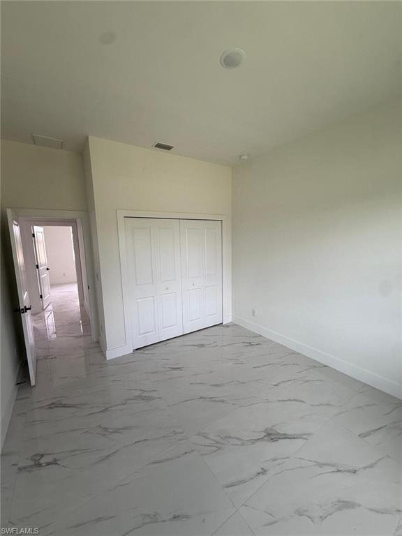 1089 Eisenhower BLVD photo 17