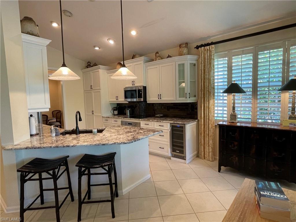 26926 Montego Pointe CT 201 photo 6