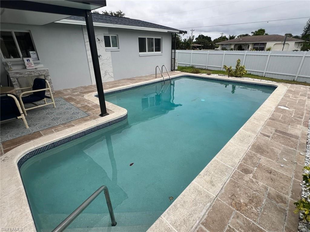 1118 Pine Island LN photo 28