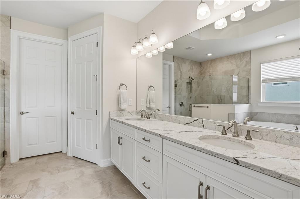 28073 Sanibel Sands ST photo 20