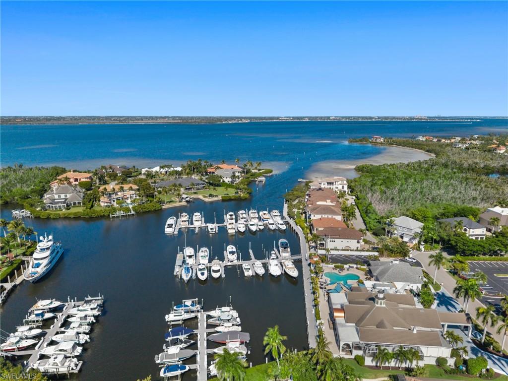 97' BOAT SLIP A21 St. Charles Yacht Club photo 7
