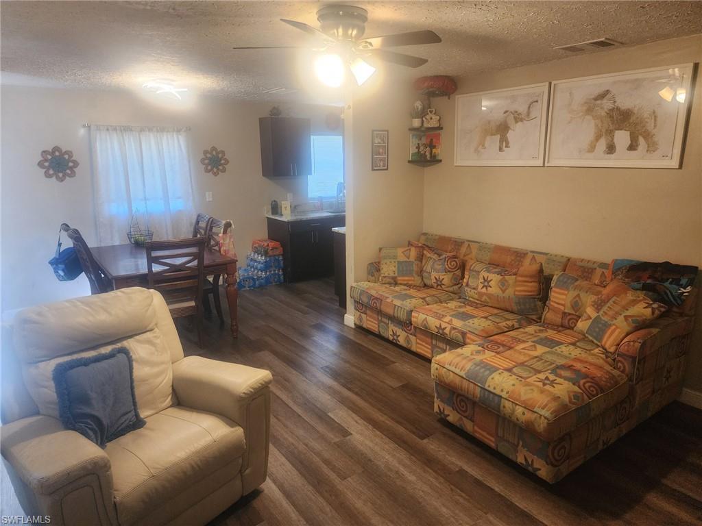 4707 Duera Mae DR
