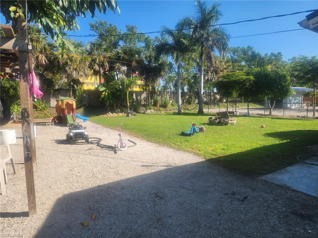 4707 Duera Mae DR