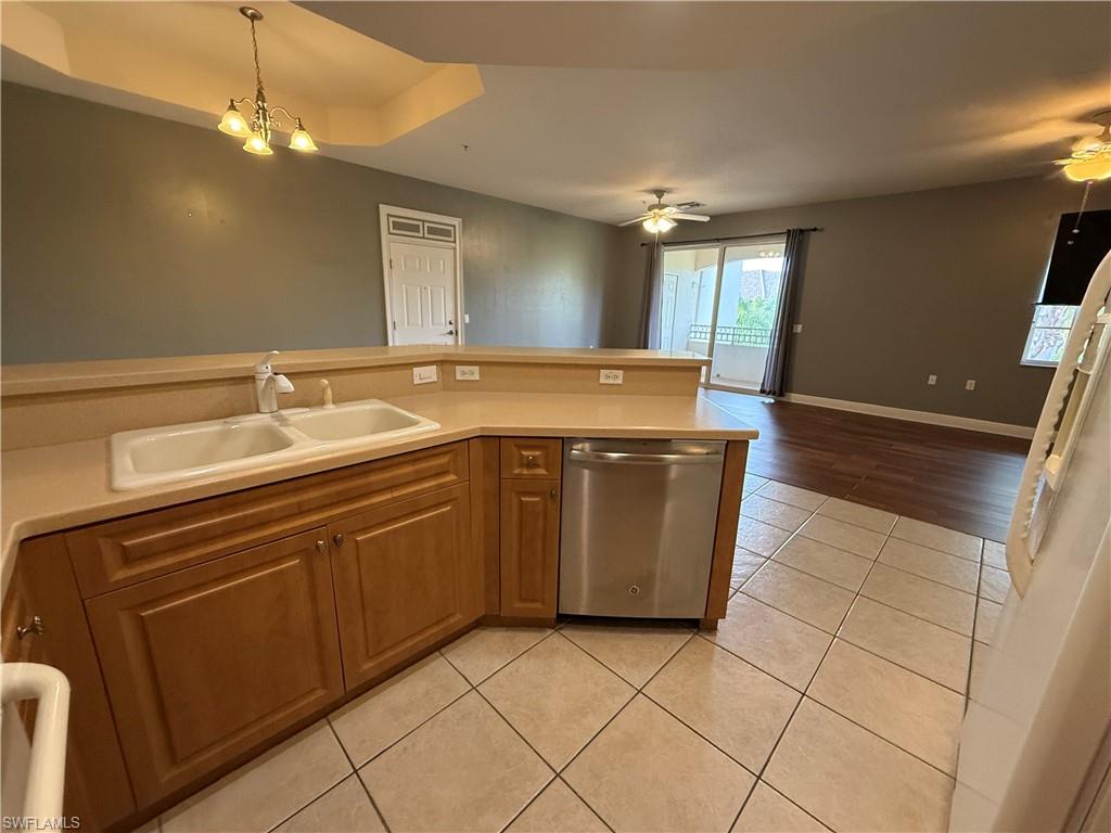 3957 Pomodoro CIR 301 photo 14