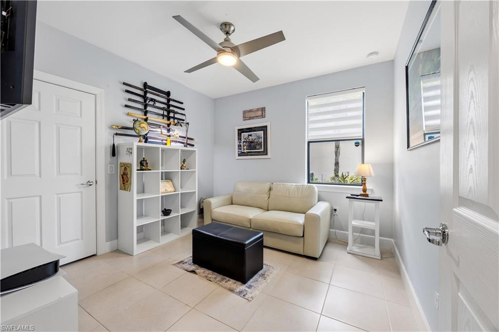 5686 Mayflower WAY 707 photo 12