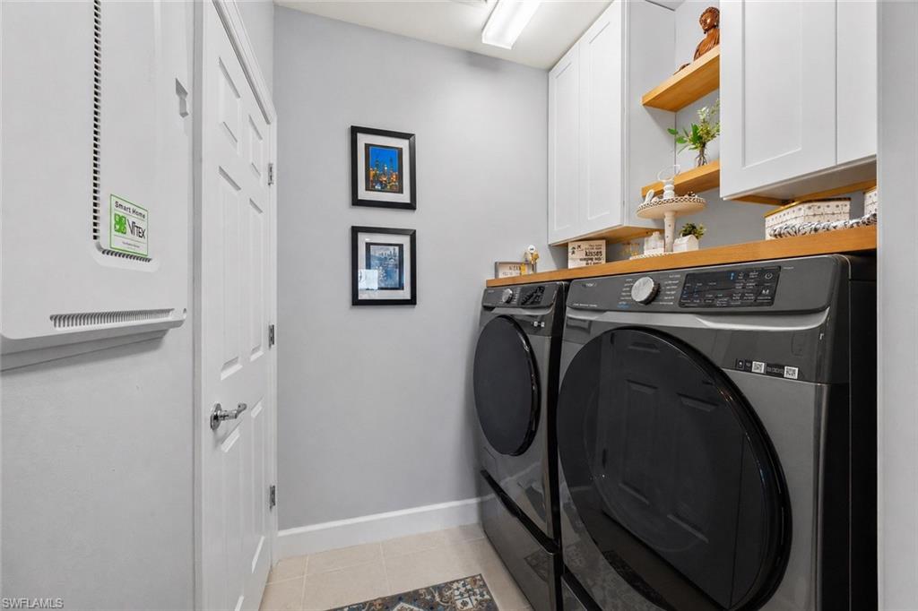 5686 Mayflower WAY 707 photo 14