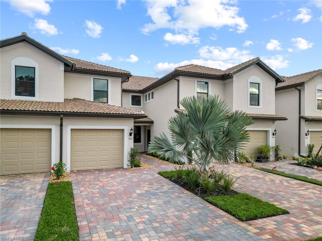 5686 Mayflower WAY 707 photo 21