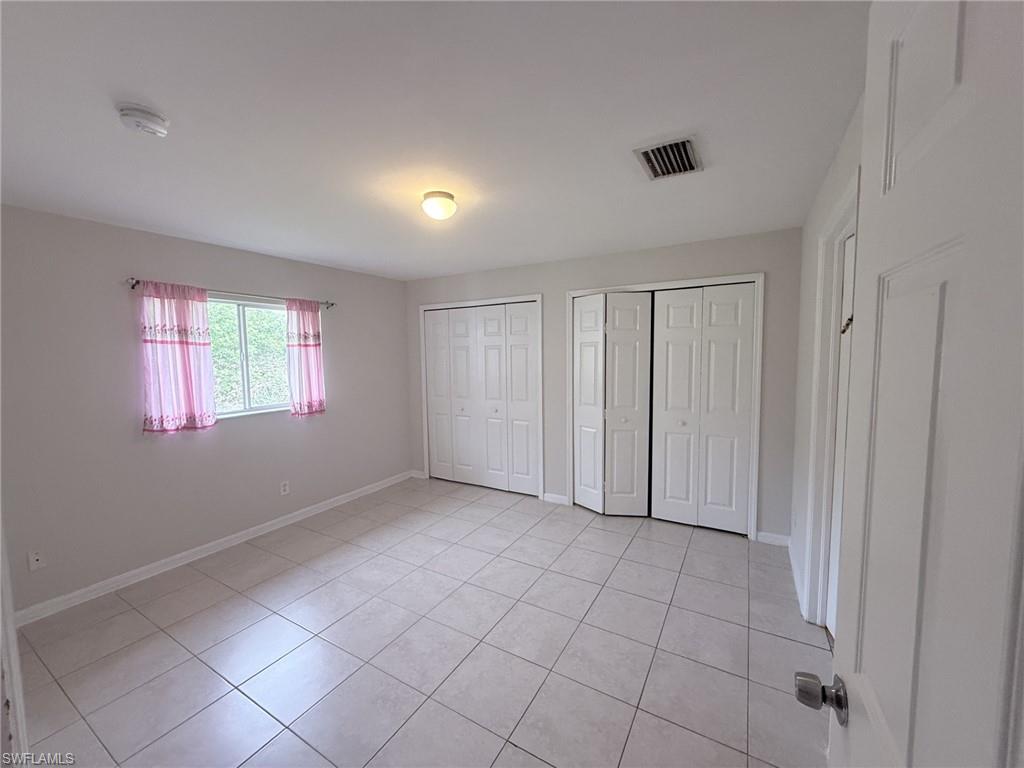 305-307 Harry AVE S