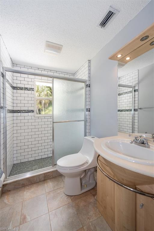 4639 Robin AVE photo 22