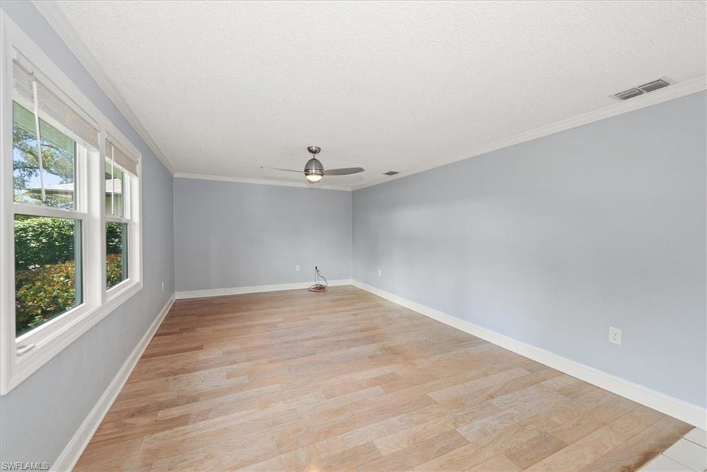 4639 Robin AVE photo 6