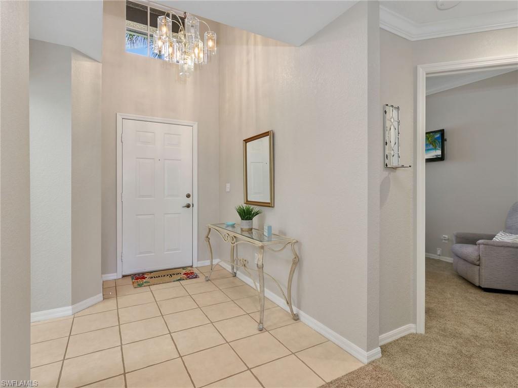 2130 Aberdeen LN 9-102