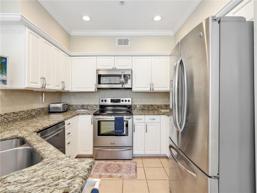2130 Aberdeen LN 9-102 photo 8