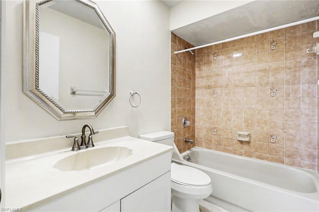 3739 SW 9th AVE 112 photo 13