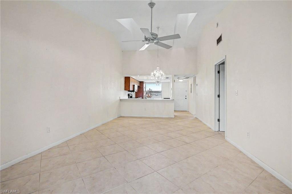 3739 SW 9th AVE 112
