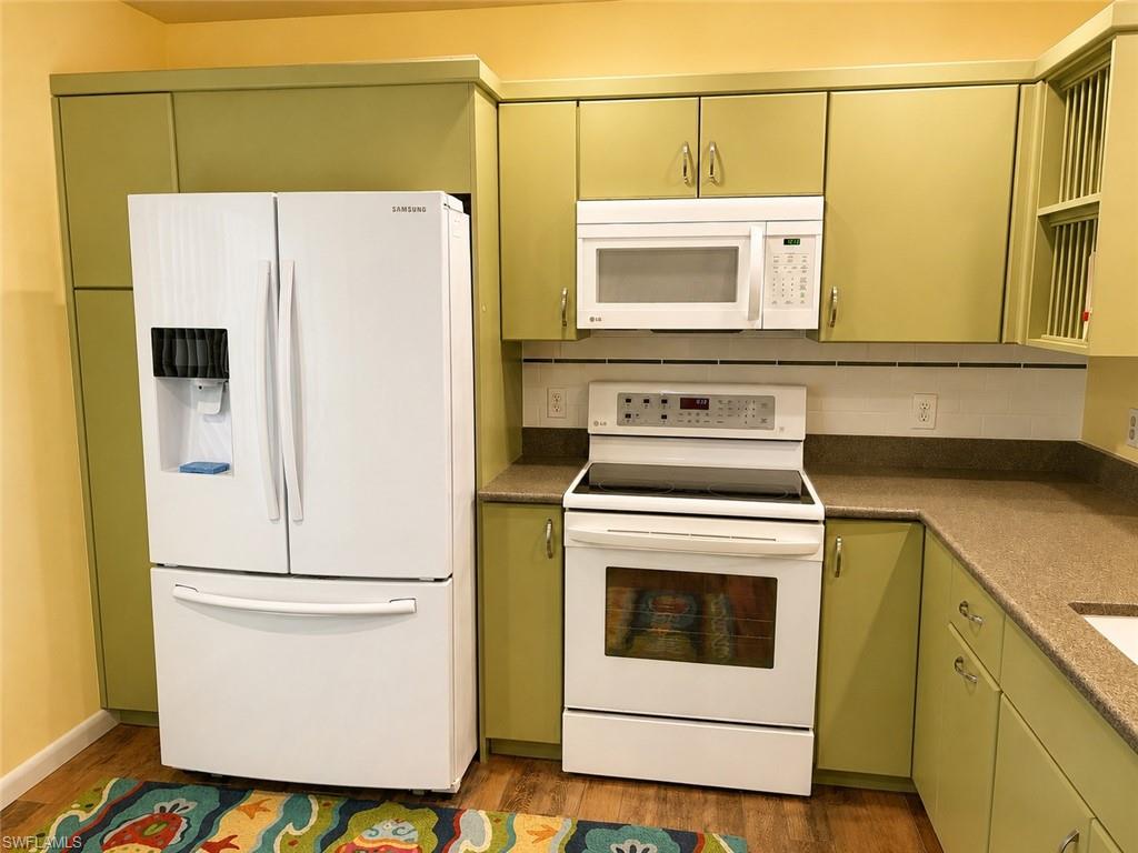 11060 Caravel CIR 201