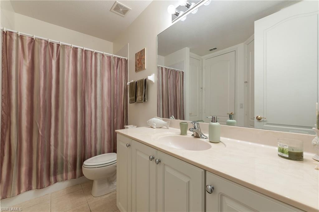 6011 Jonathans Bay CIR 402 photo 18