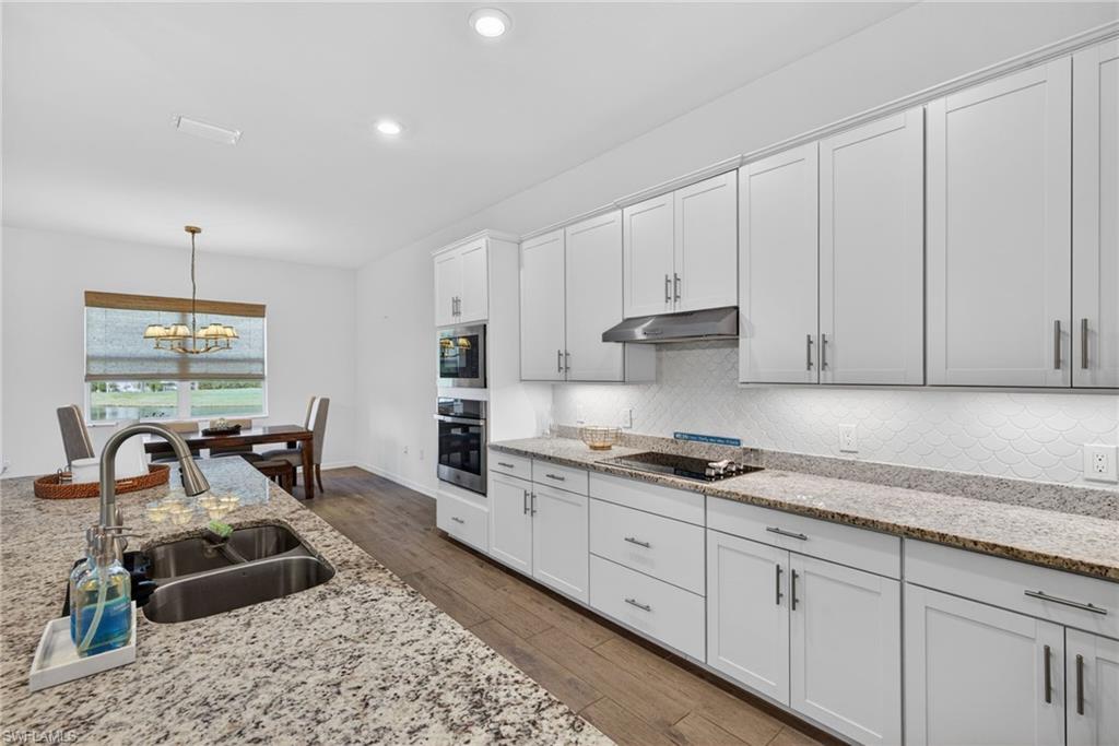25000 Halliana LN photo 9