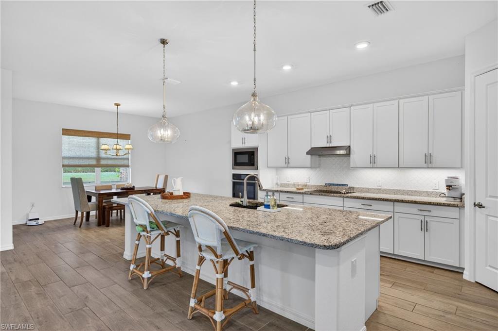 25000 Halliana LN photo 8