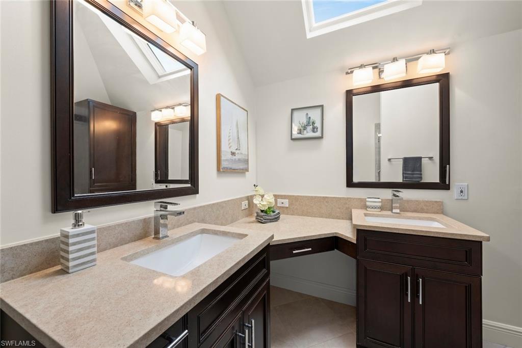 Bathroom 2 (Primary)