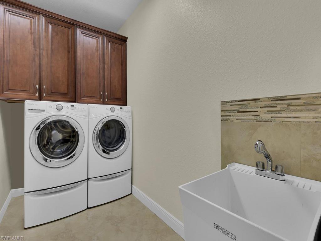 Laundry/SAFE Room