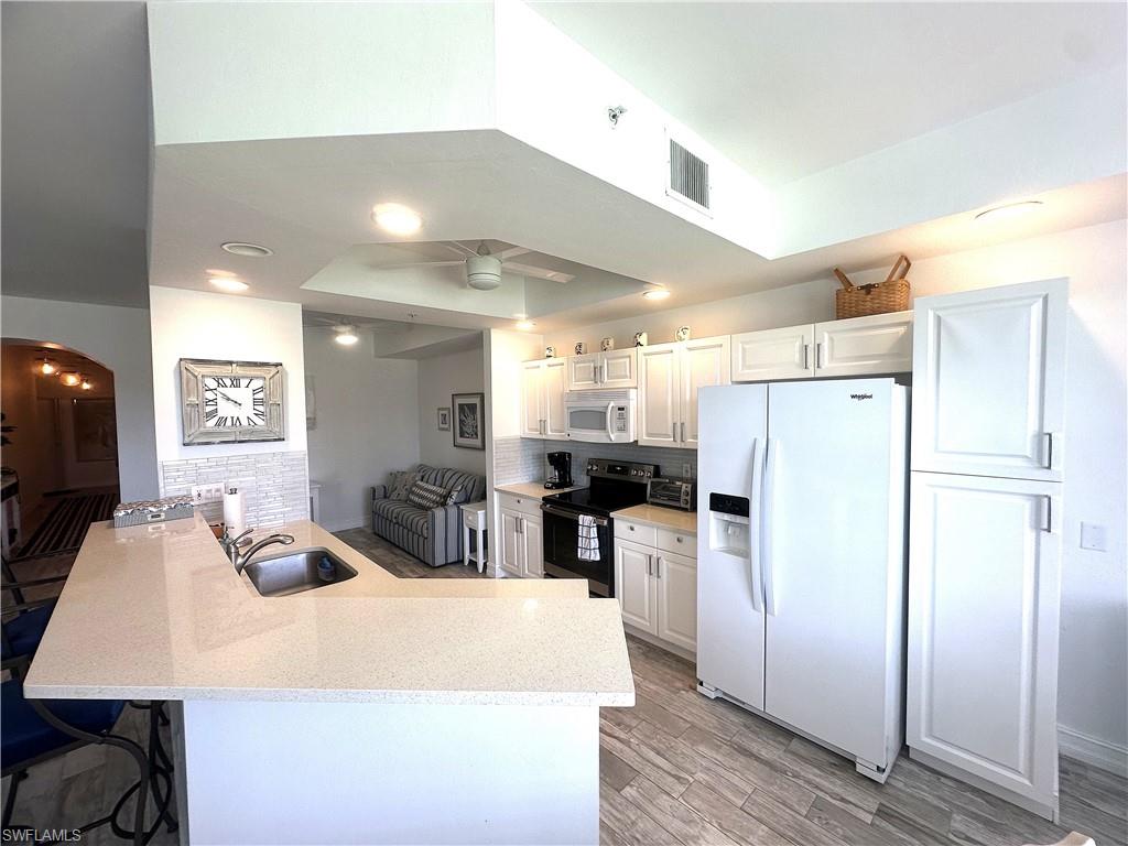 2880 Cypress Trace CIR 103 photo 10