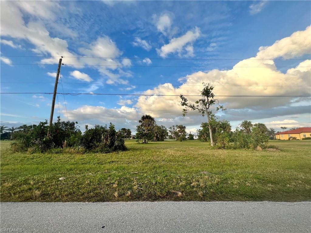 24268 Peppercorn RD
