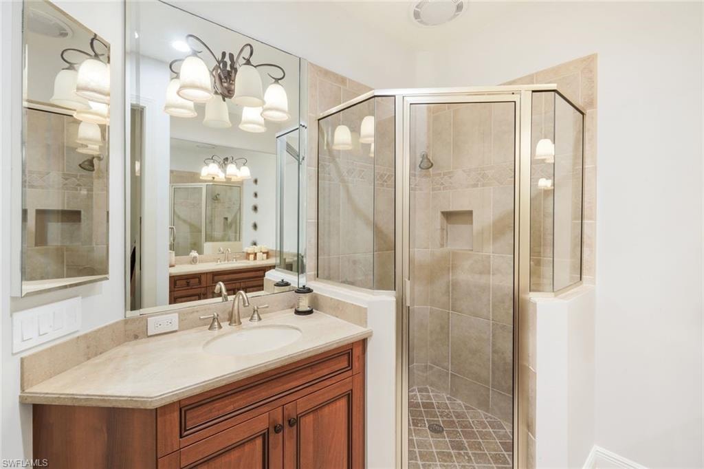 5th Bedroom Ensuite Bath