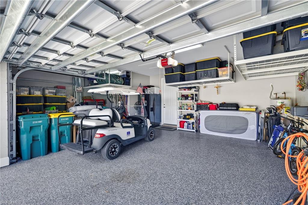 3CG w/Epoxy Flooring & Heavy-Duty Hanging Storage