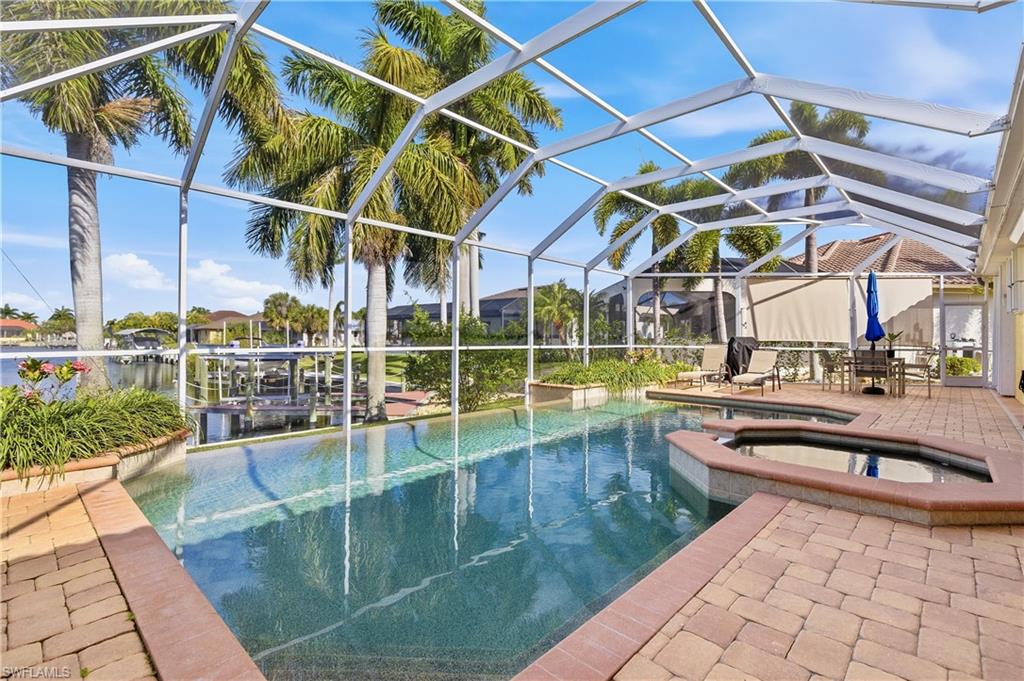 Vanishing Edge Pool