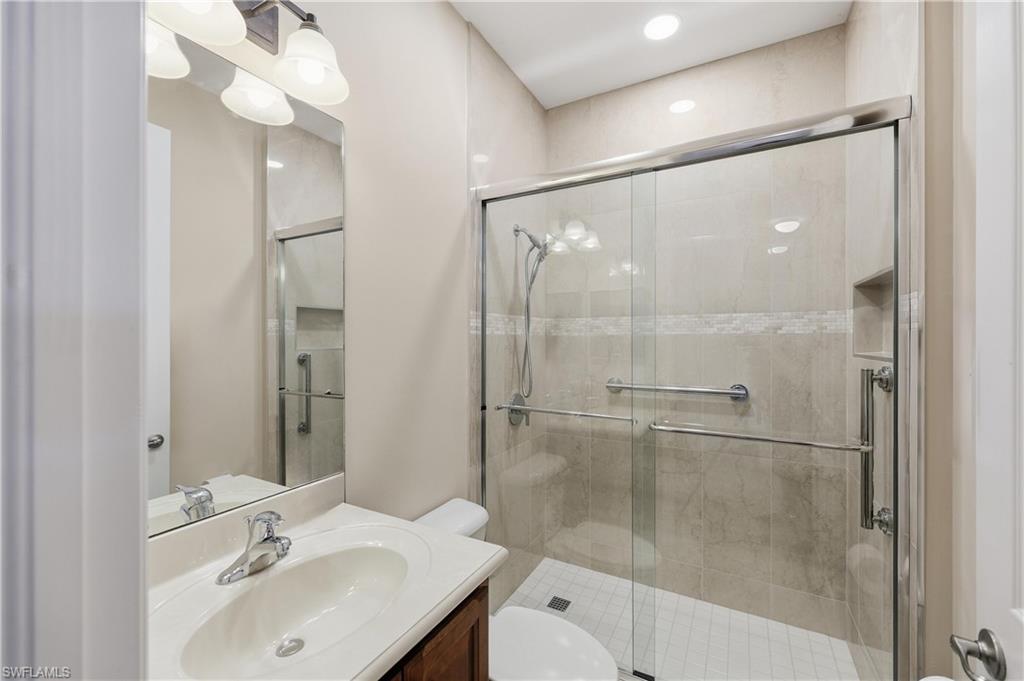 guest room bath