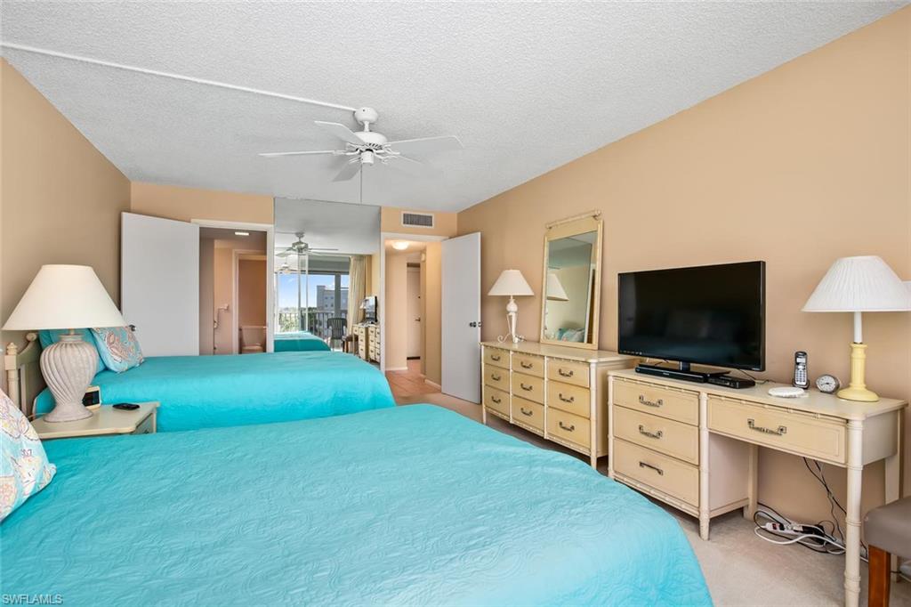 3 BLUEBILL AVE 610 photo 12