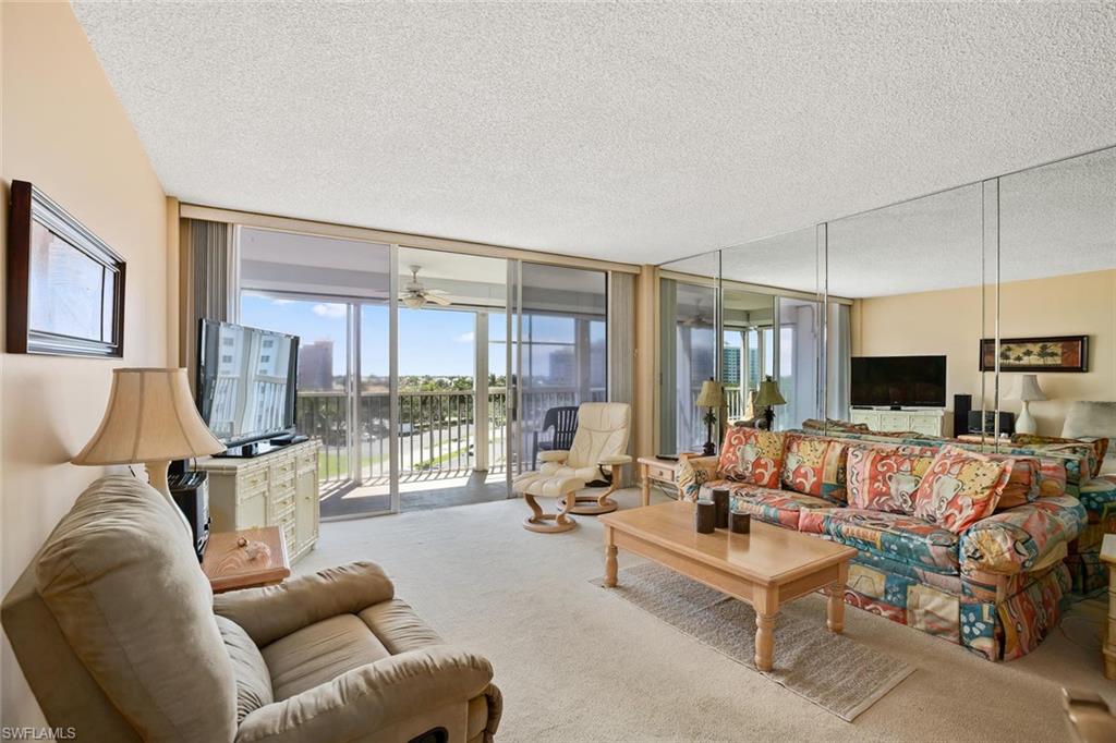 3 BLUEBILL AVE 610