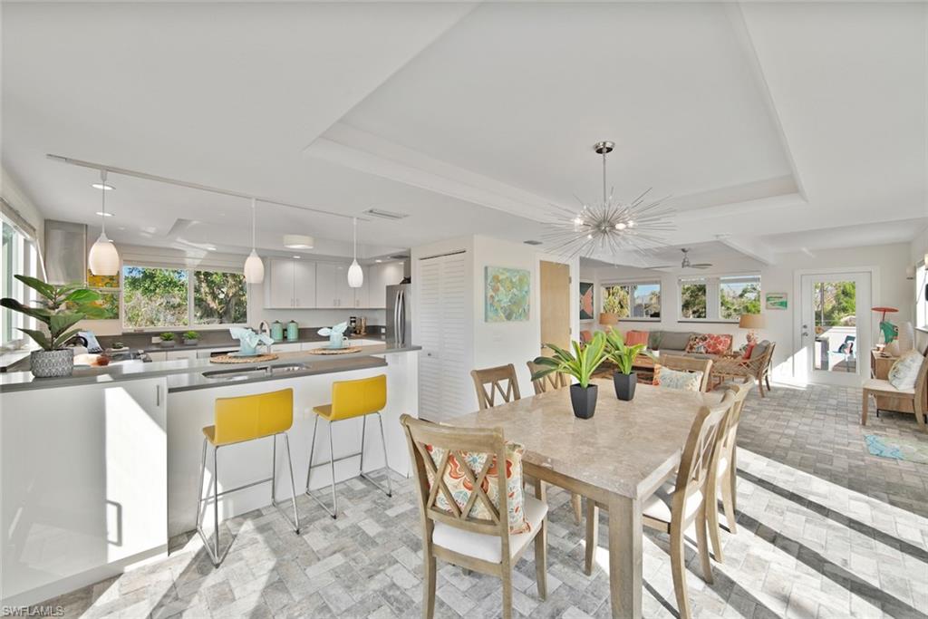 2499 Harbour LN photo 7