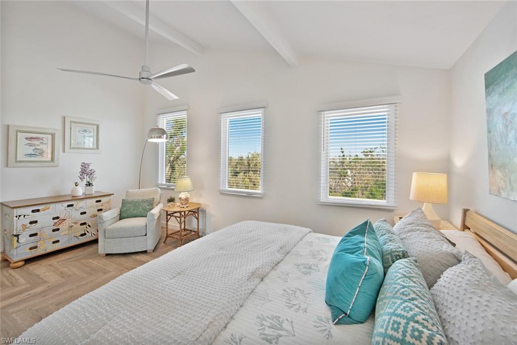 2499 Harbour LN photo 14