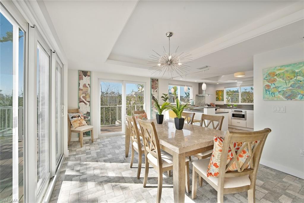2499 Harbour LN photo 8