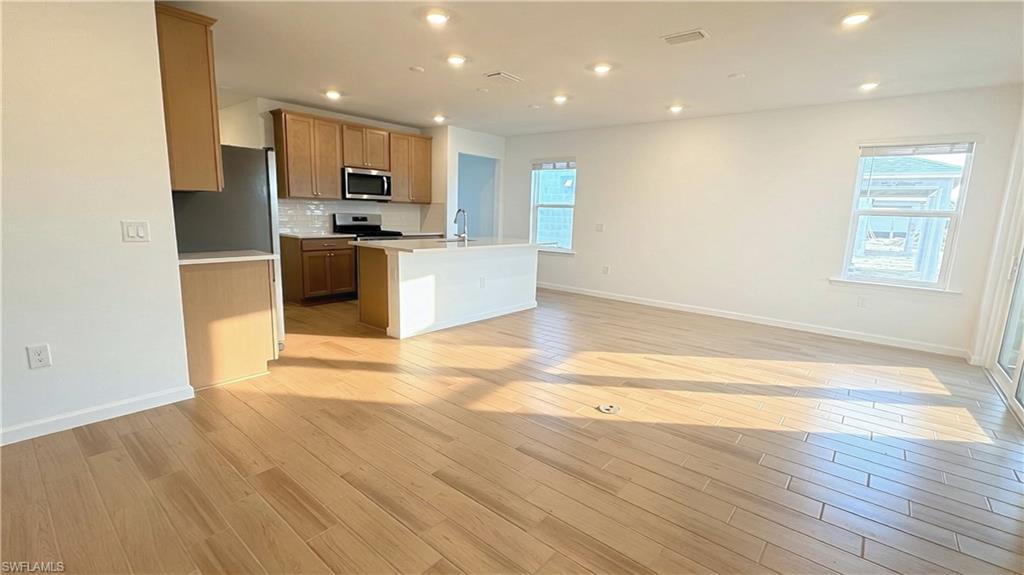 16922 Sage TER photo 11