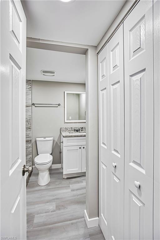 6220 Augusta DR 311 photo 23